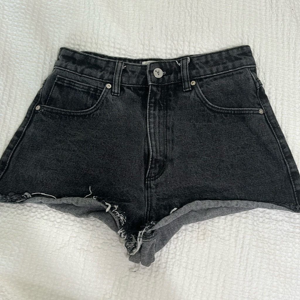 Abrand Black High Rise Jean Short Size 26
